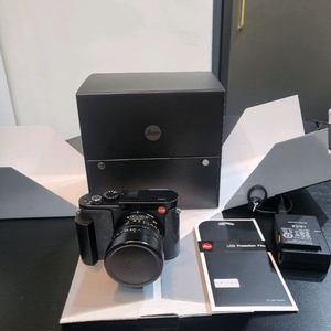 라이카 Q _ 블랙