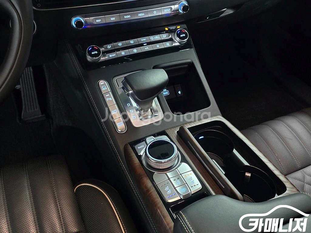 [제네시스]G90 5.0 GDI AWD 리무진 프레스티--9