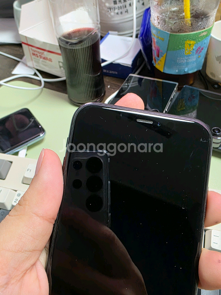 (1304)아이폰xr 64gb 판매합니다--3