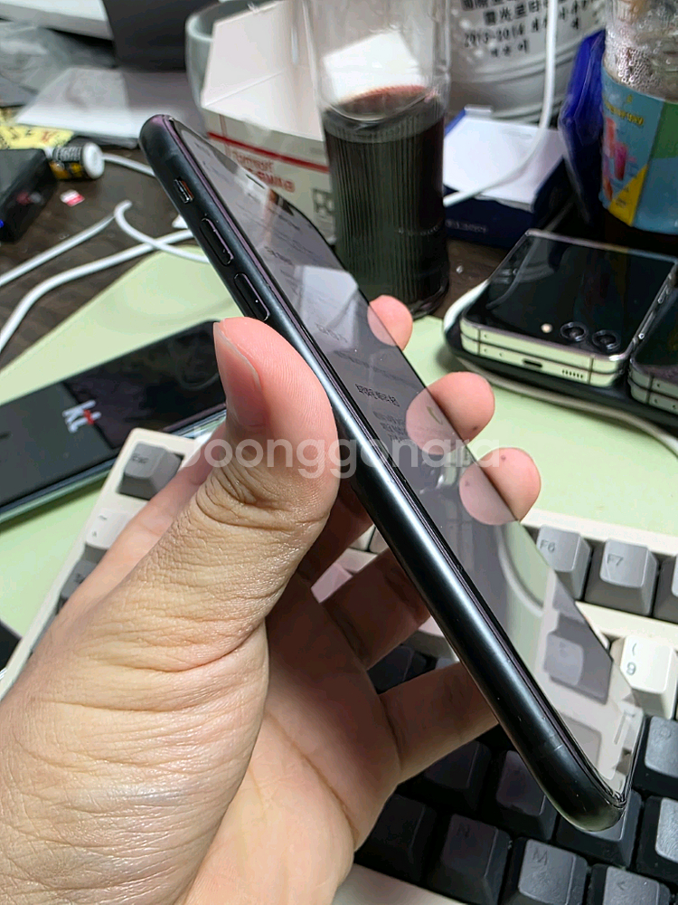 (1304)아이폰xr 64gb 판매합니다--5