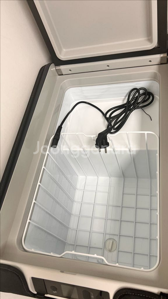 도메틱 캠핑 휴대용 냉장고 cfx3 35--1