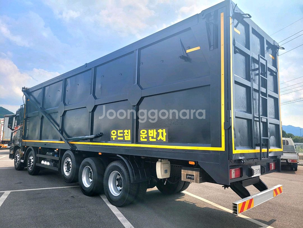 엑시언트워킹카 중고워킹카 우드칩운반차 무빙워크트럭--2