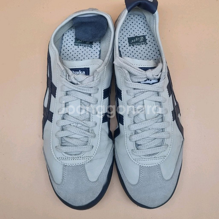 오니츠카타이거 맥시코66 스니커즈265--1
