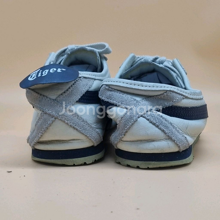 오니츠카타이거 맥시코66 스니커즈265--3