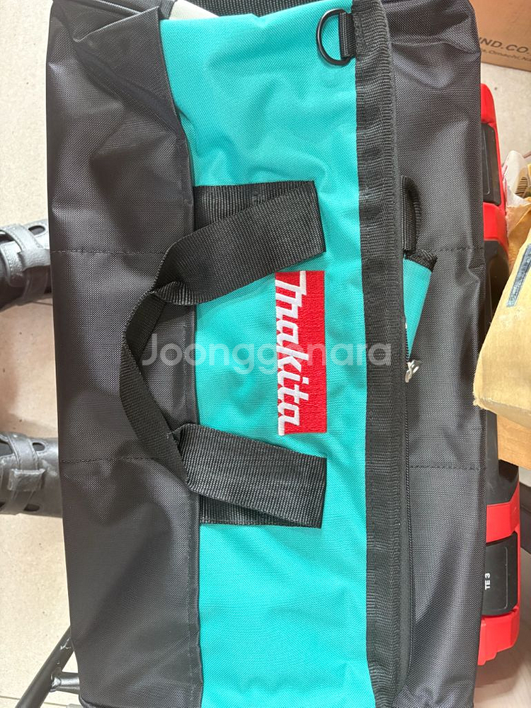 새상품)마끼다 18V 앵글 그라인더, 랜턴+가방 세트--1