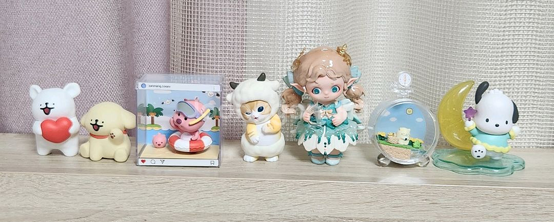 피규어 전시상품 할인 (산리오, 몰티즈, 모프샌드 등)--1