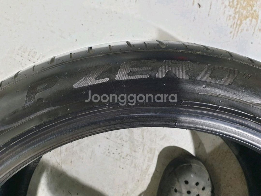 265 40 20 피렐리 중고타이어(22년)--2