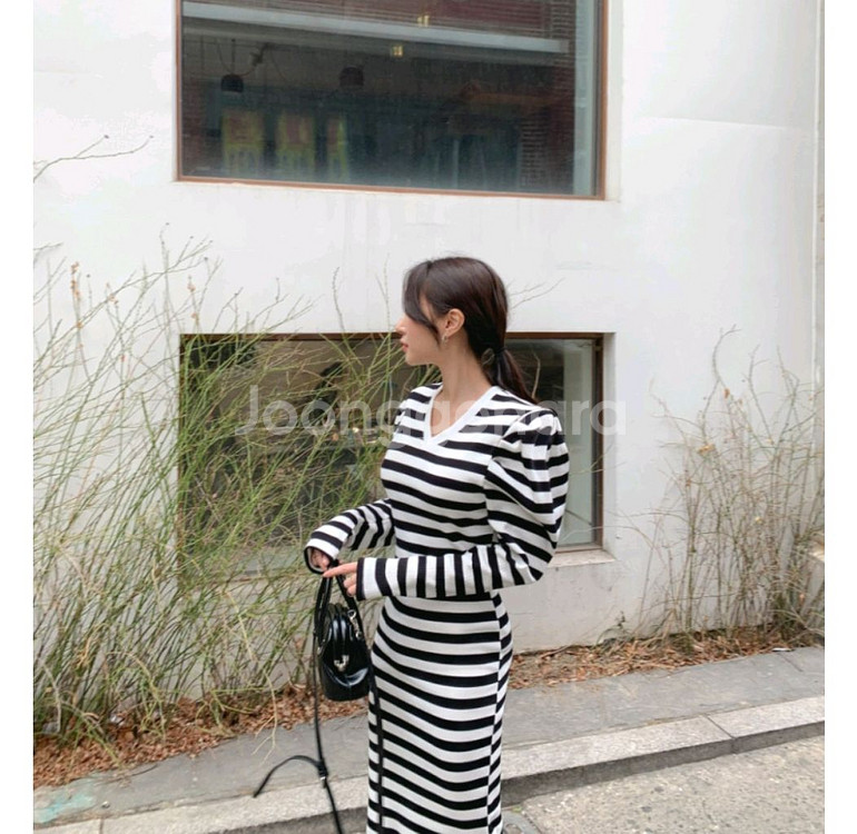 데얼쉬이즈 스트라이프 롱원피스--1