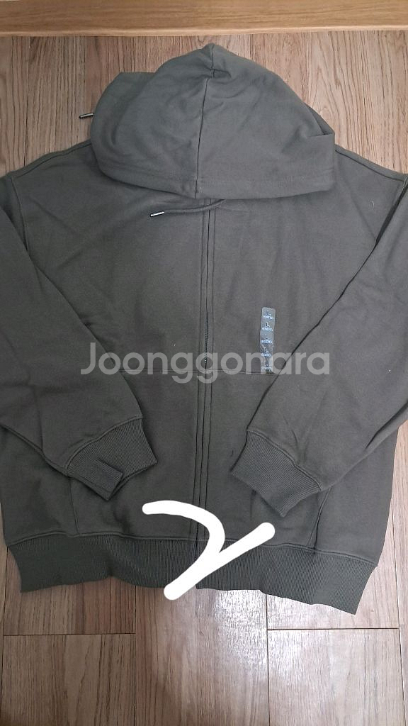 스파오 기모 후드 집업 팝니다--1