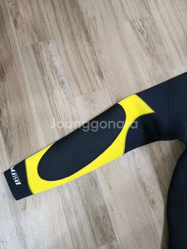 7mm 잠수복(남녀공용) 팔아요--6