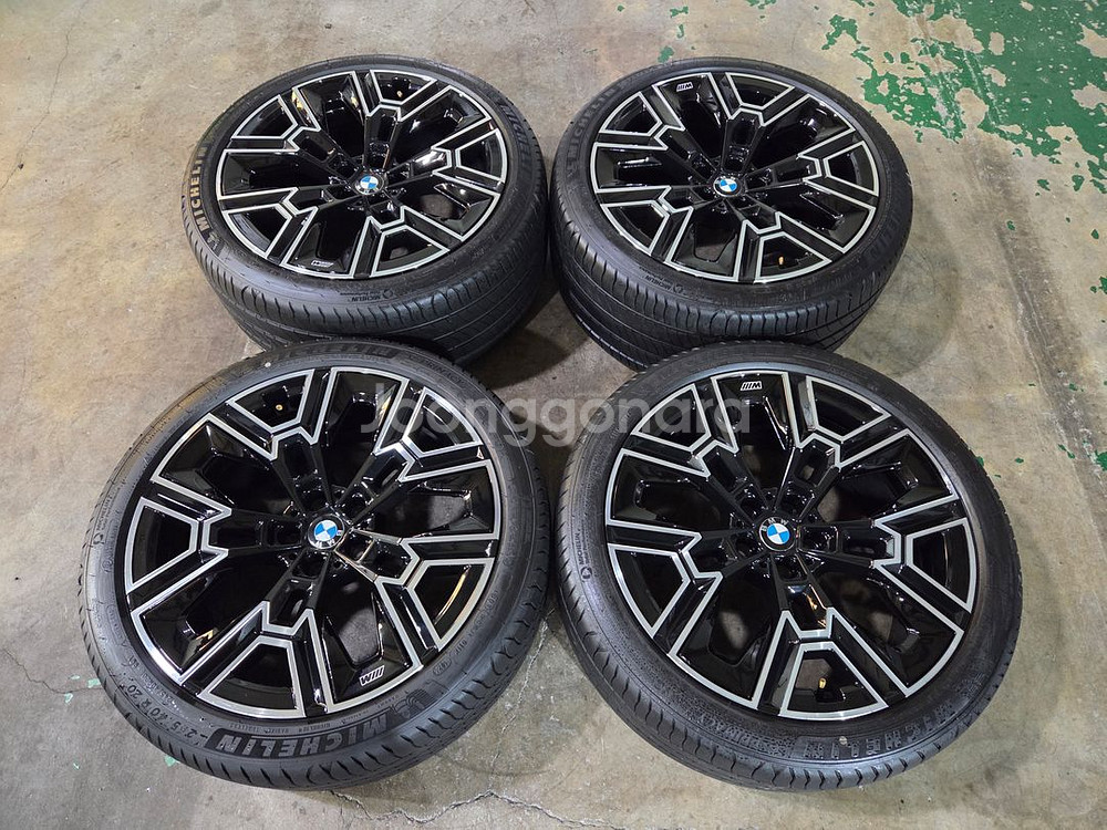 BMW G60 5시리즈 939M 20인치 정품 휠타이어--0