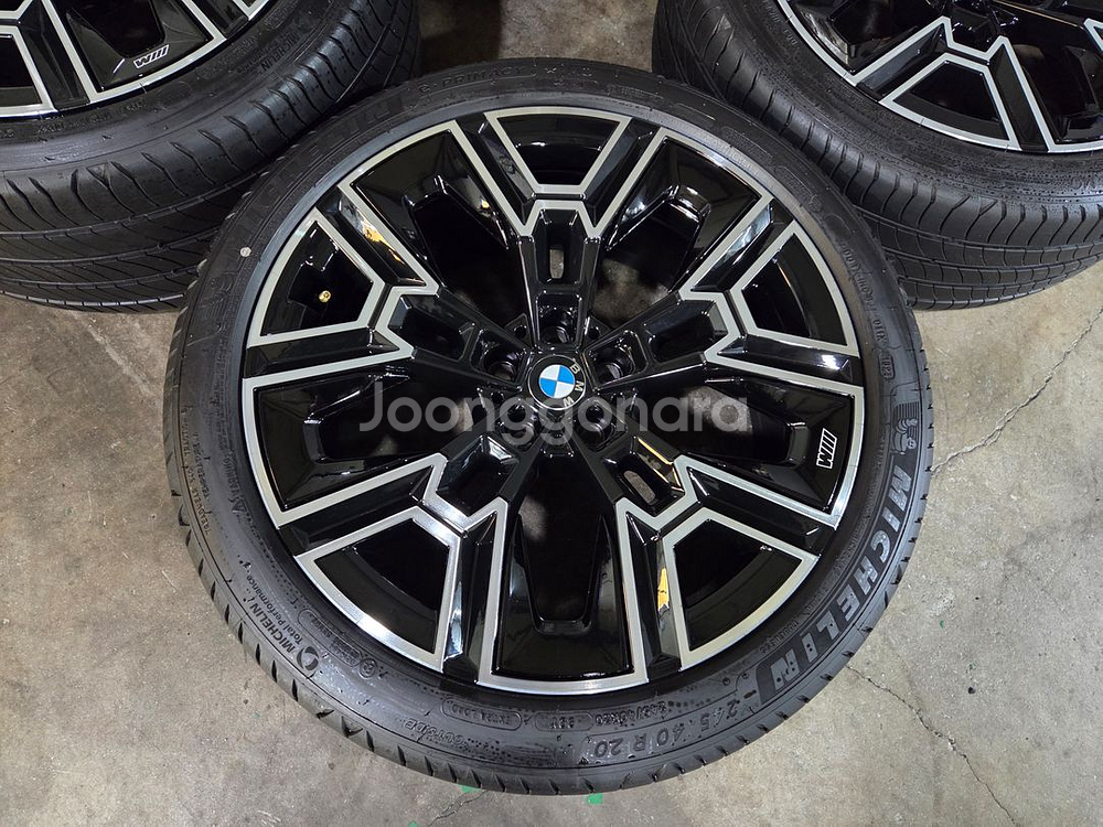 BMW G60 5시리즈 939M 20인치 정품 휠타이어--1