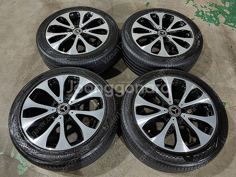 벤츠 W213 E클래스 익스 18인치 휠타이어--0