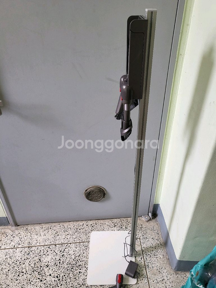 다이슨 무선청소기 v11--3