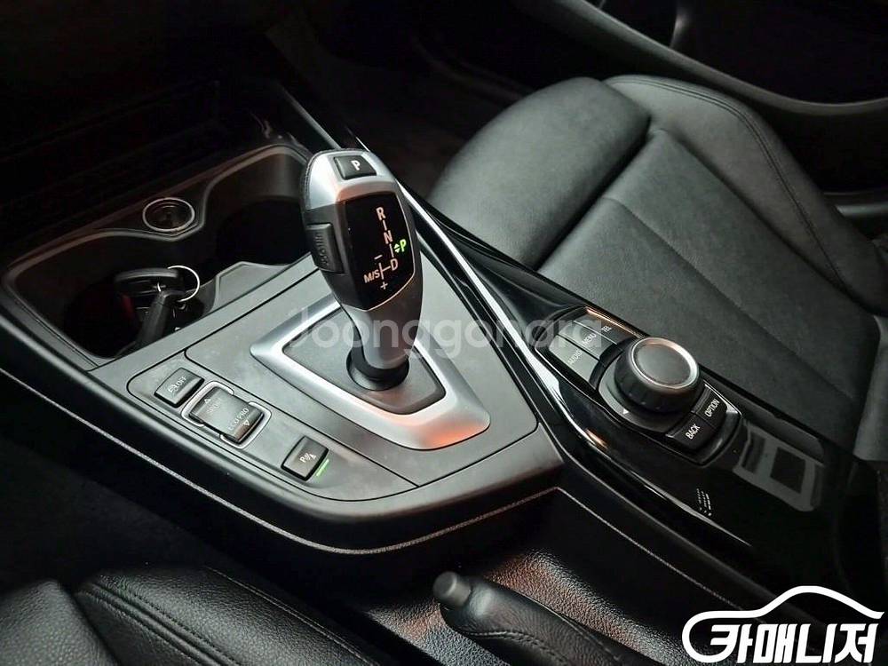 [BMW]1시리즈 (F20) 118d 스포츠 (5인승)--9