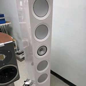KEF R11 META 하이파이 스피커 팝니다.