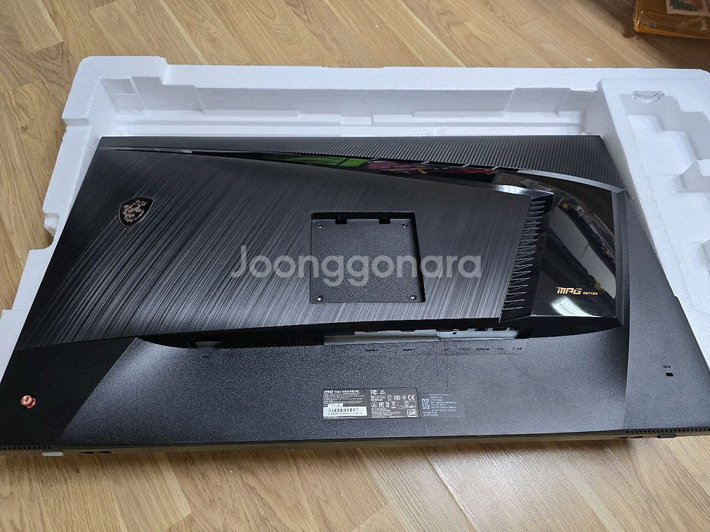 MSI 옵틱스 MPG321QRF-QD 퀀텀닷 IPS--6