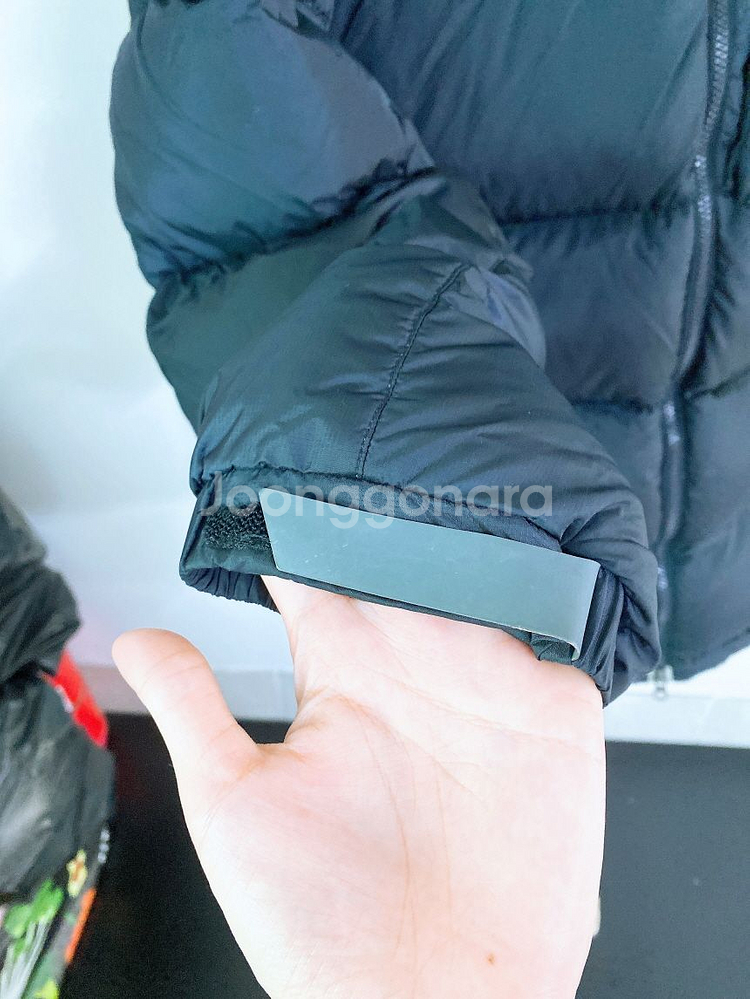 (남성L)나이키ACG거위털블랙패딩--4
