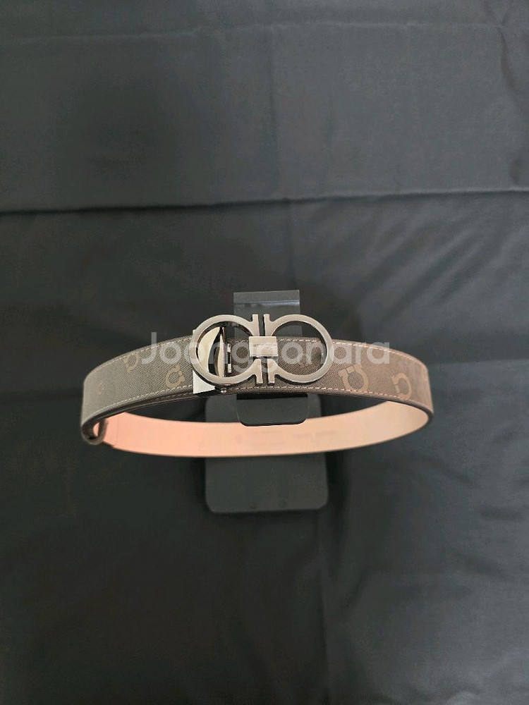 명품 살바토레 페라가모 간니치 남성벨트--0