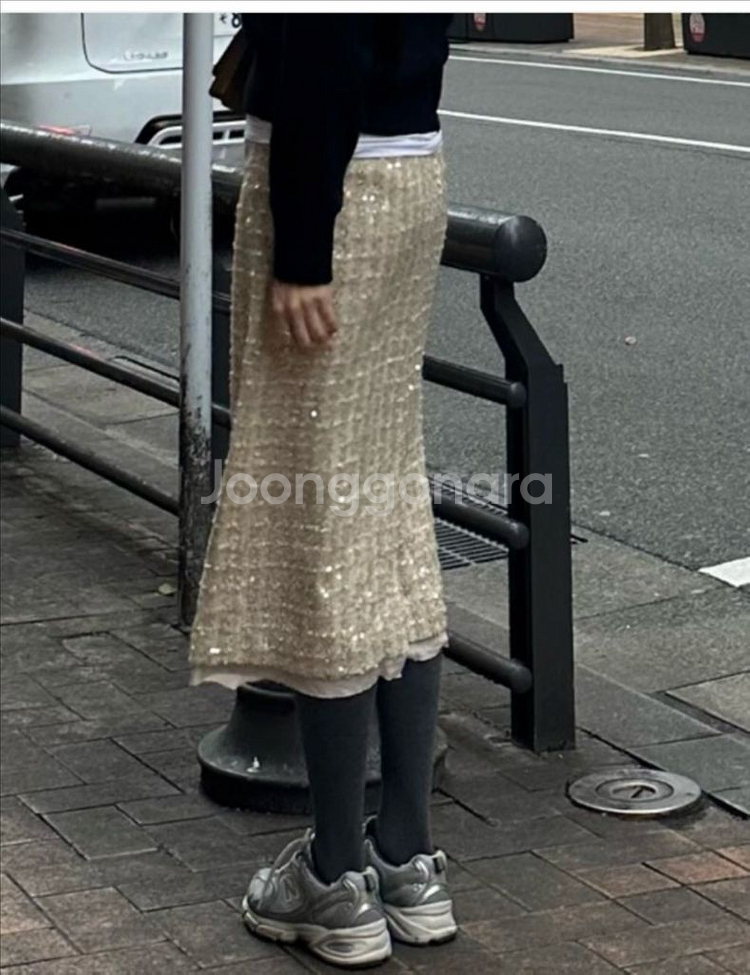 보카바카 스팽글 트위드 치마 한번입음--8