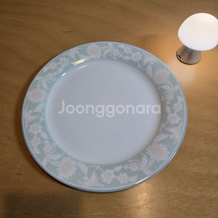 한국도자기 꽃무늬 테두리 접시 (27cm)--0