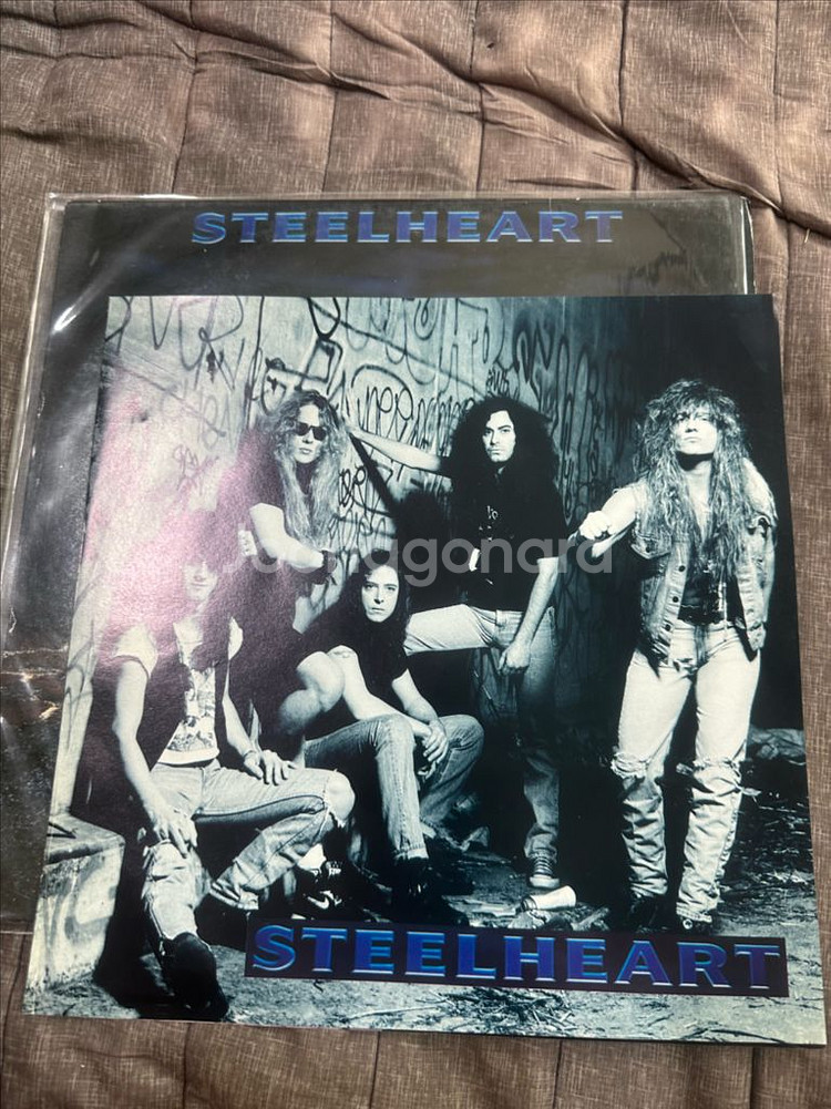 스틸하트(Steelheart) 2집 - Tangled--3