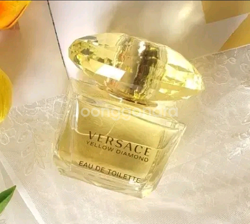 베르사체 옐로우 다이아몬드 오드뚜왈렛 90ml--0
