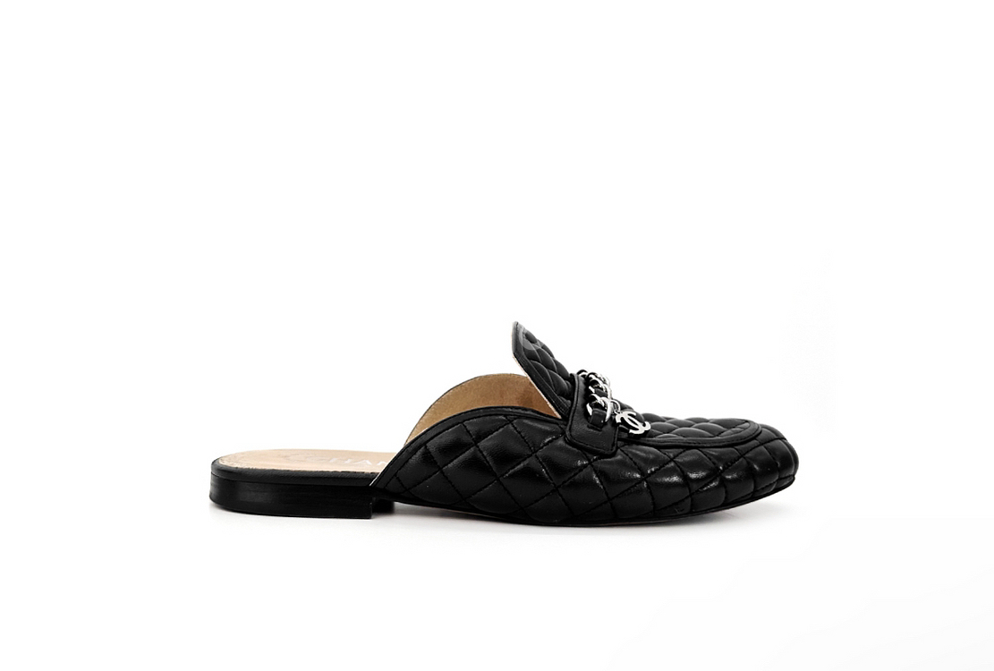 38] 샤넬 퀄팅 넘버5 CC로고 체인 뮬 블로퍼 블랙--2