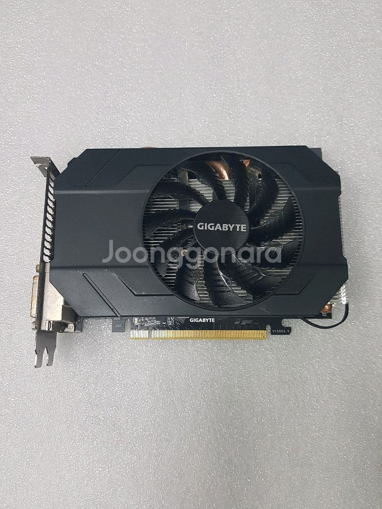 기가바이트 그래픽카드 GTX 960 입니다--0