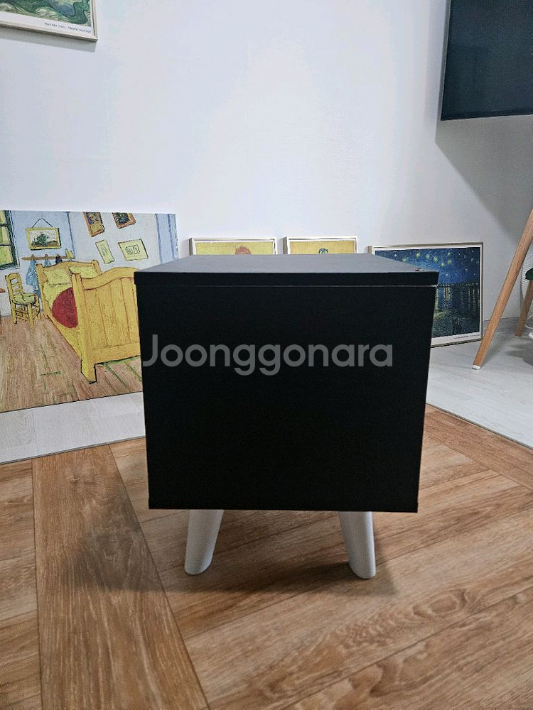 침대협탁블랙--1