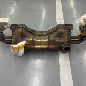 r8 v10 플러스 순정마후라 팝니다