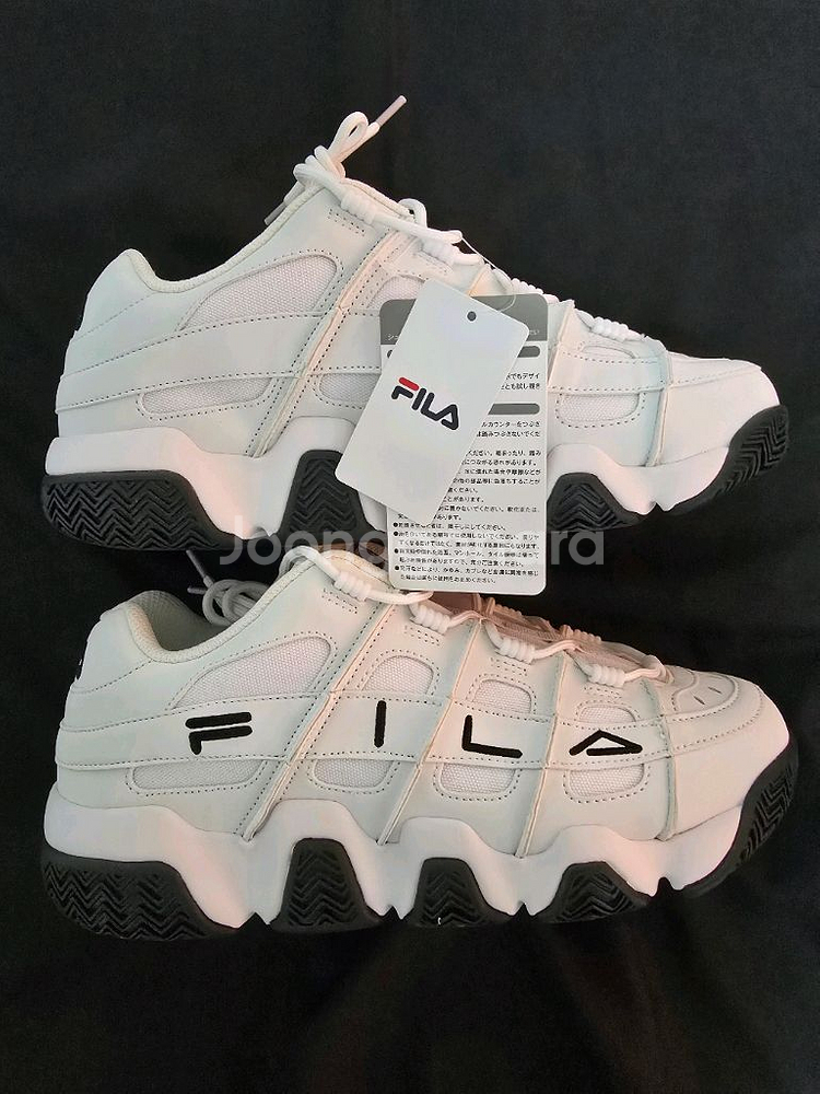 FILA 정품 휠라 바리케이드 XT97 화이트 270m--0