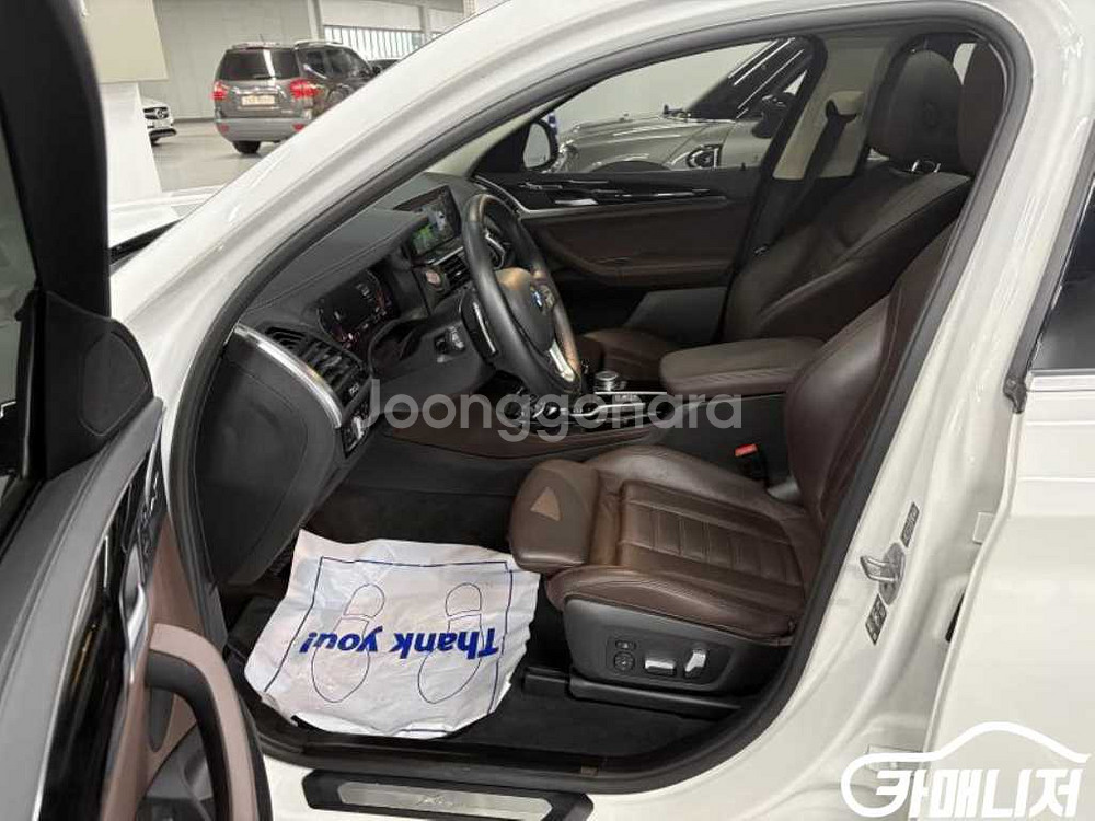 [BMW]X4 (G02) xDrive 20d xLine--7