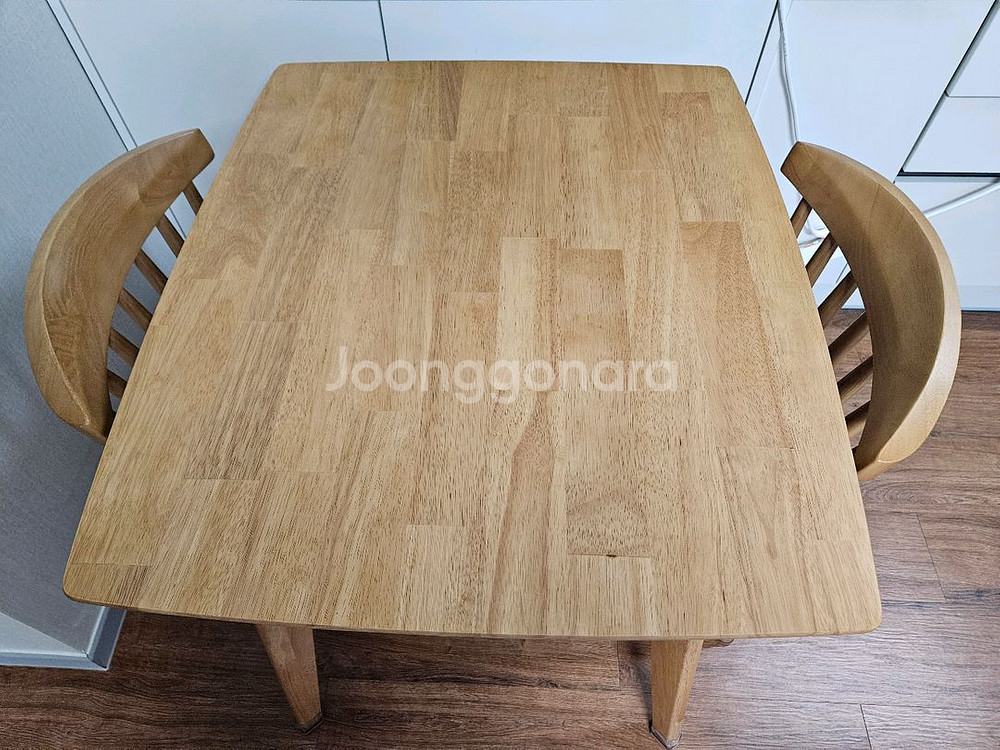 한샘 포레 원목100% 2인 식탁세트 (의자2 포함)--3