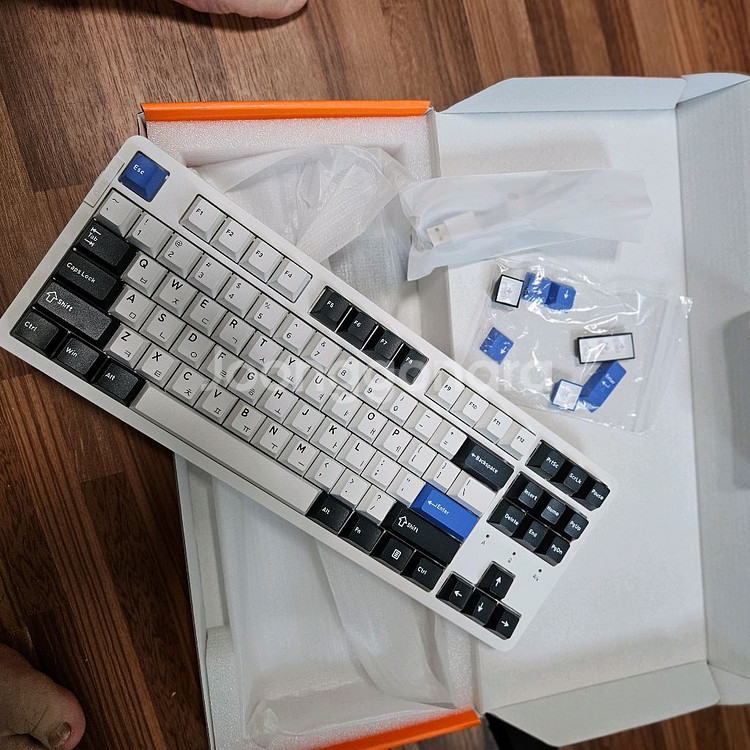 DAREU EK87 PRO 무선 키보드--2