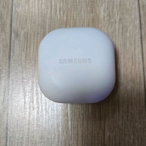 버즈2 프로 화이트