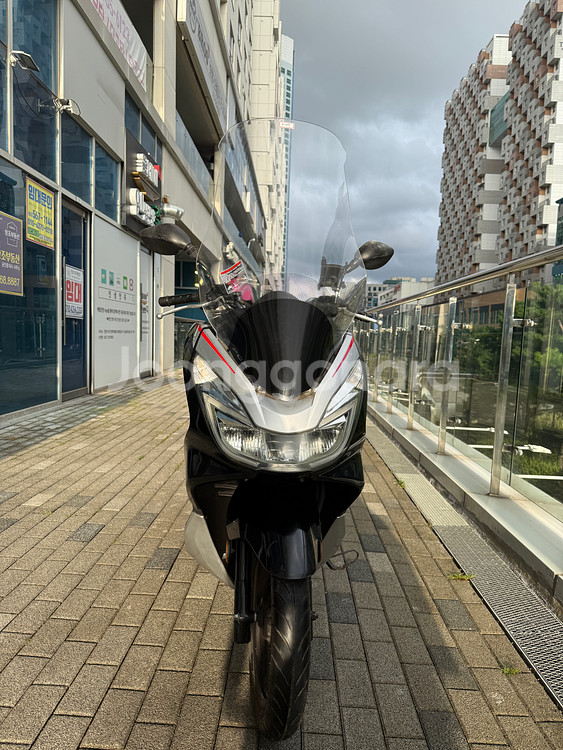혼다 PCX125 18년 4.8만km 브라켓--1