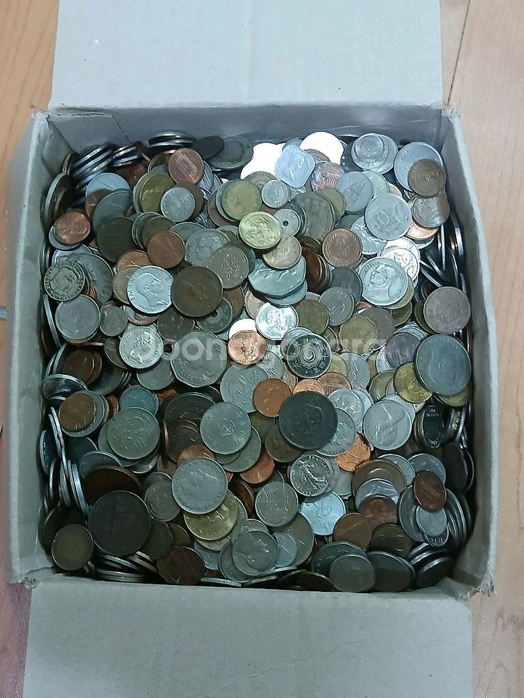 옛날돈 외국동전 500개이상--0