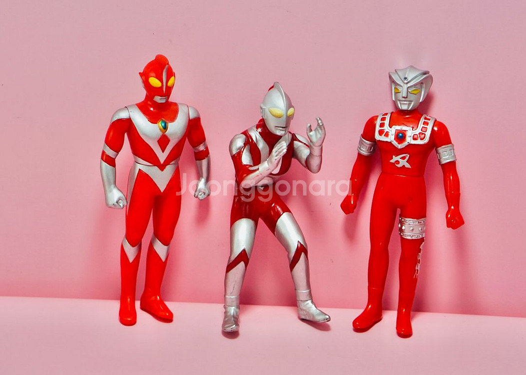 울트라맨 피규어 3개 소프비 고전완구 장난감 높이 약--0