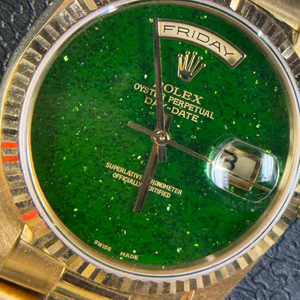 데이데이트 18238 금통 green goldstone