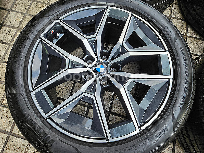 BMW G60 5시리즈 19인치 936M 정품 휠타이어--3