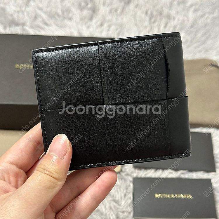 [풀구성] 보테가베네타 맥시 플랩 반지갑 블랙--1