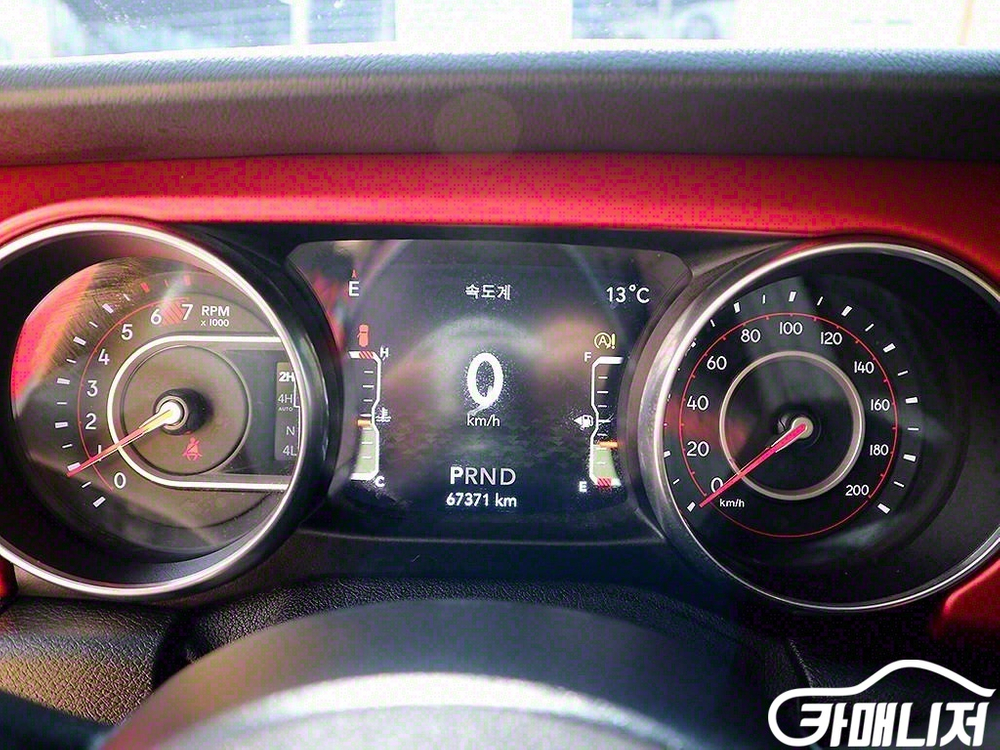 [지프]랭글러 (JL) 2.0 루비콘 4도어 파워 탑 이미지