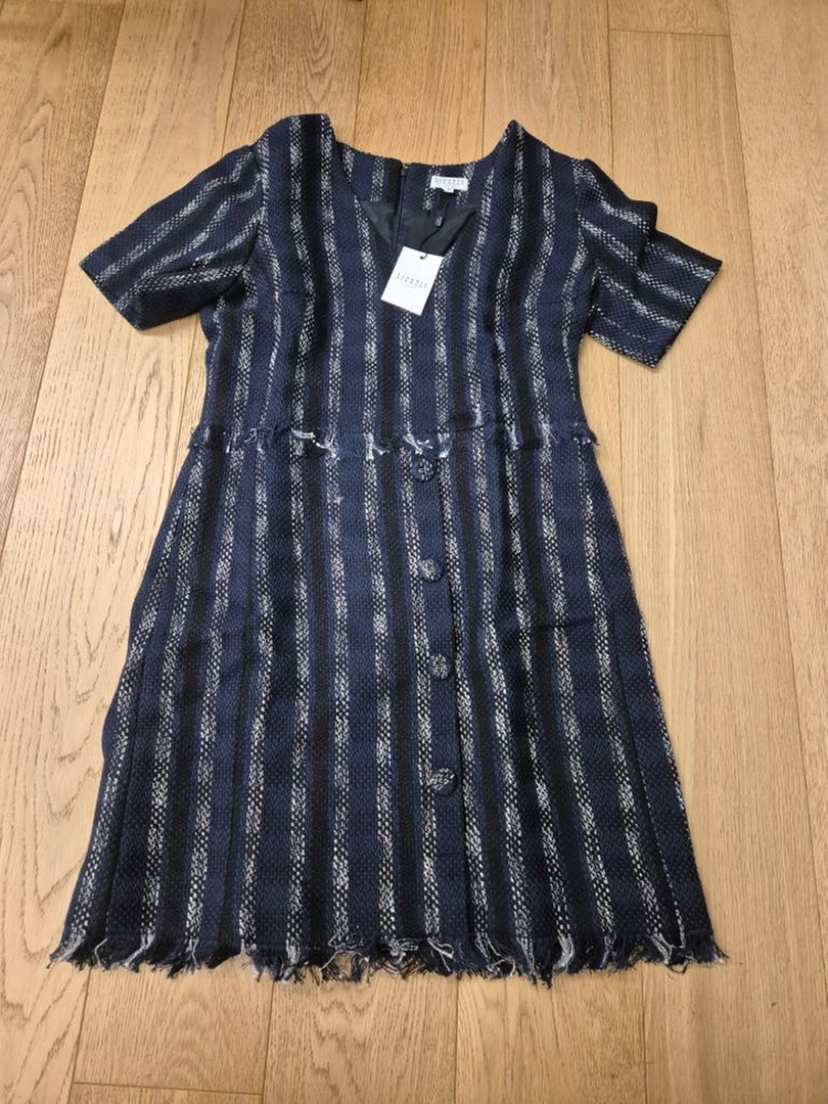 (새상품) 끌로디피에로 트위드 반팔 원피스 36사이즈--5