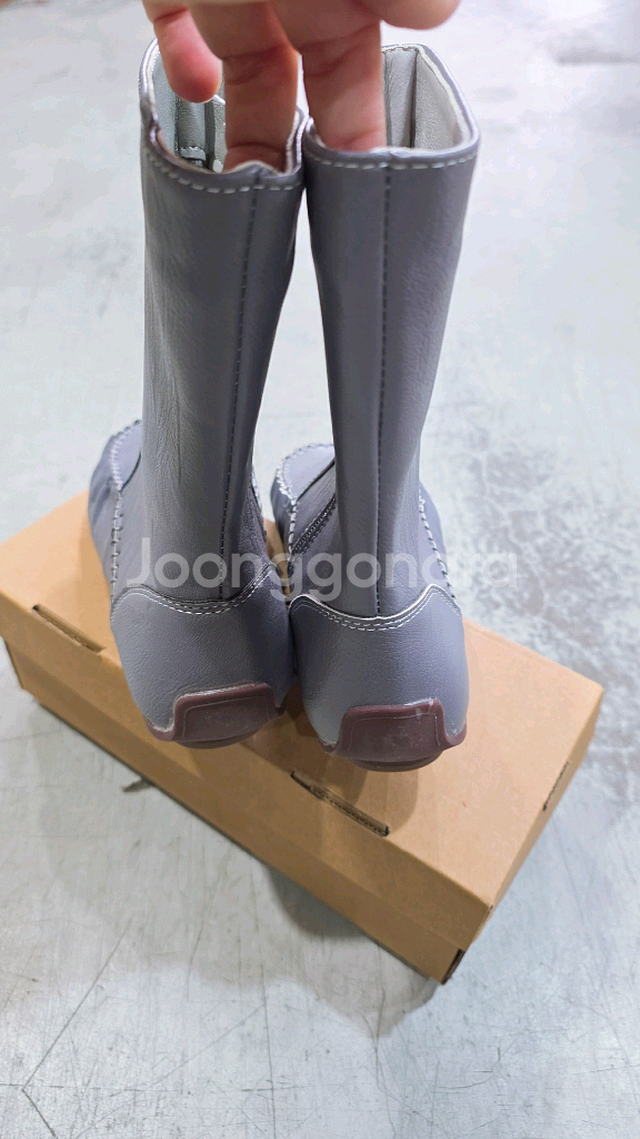 (새상품) 블랙 슬리퍼 240mm(38)판매합니다--1