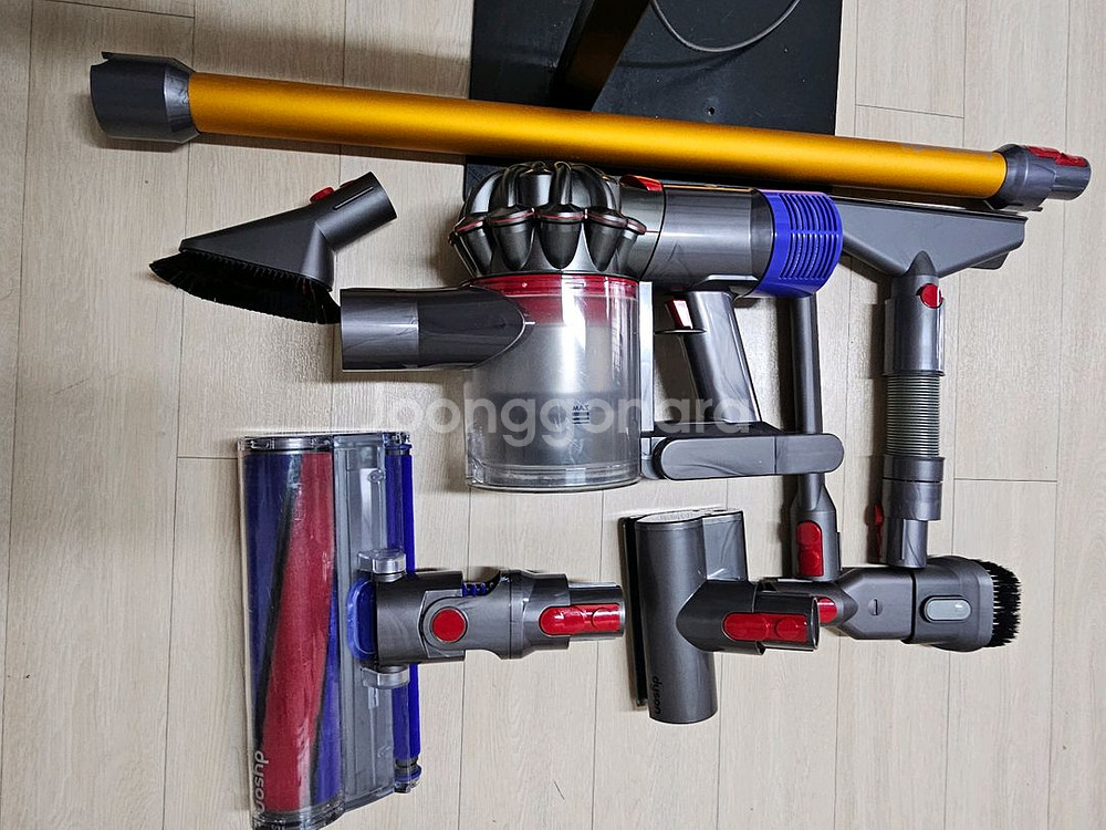 v8 다이슨 청소기--0