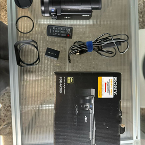 sony ax700 캠코더 판매합니다
