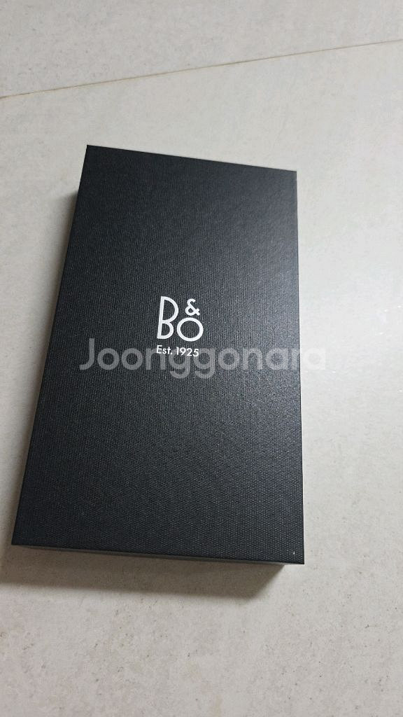 뱅앤올룹슨 아이폰 16프로 맥스 알루미늄 케이스--0