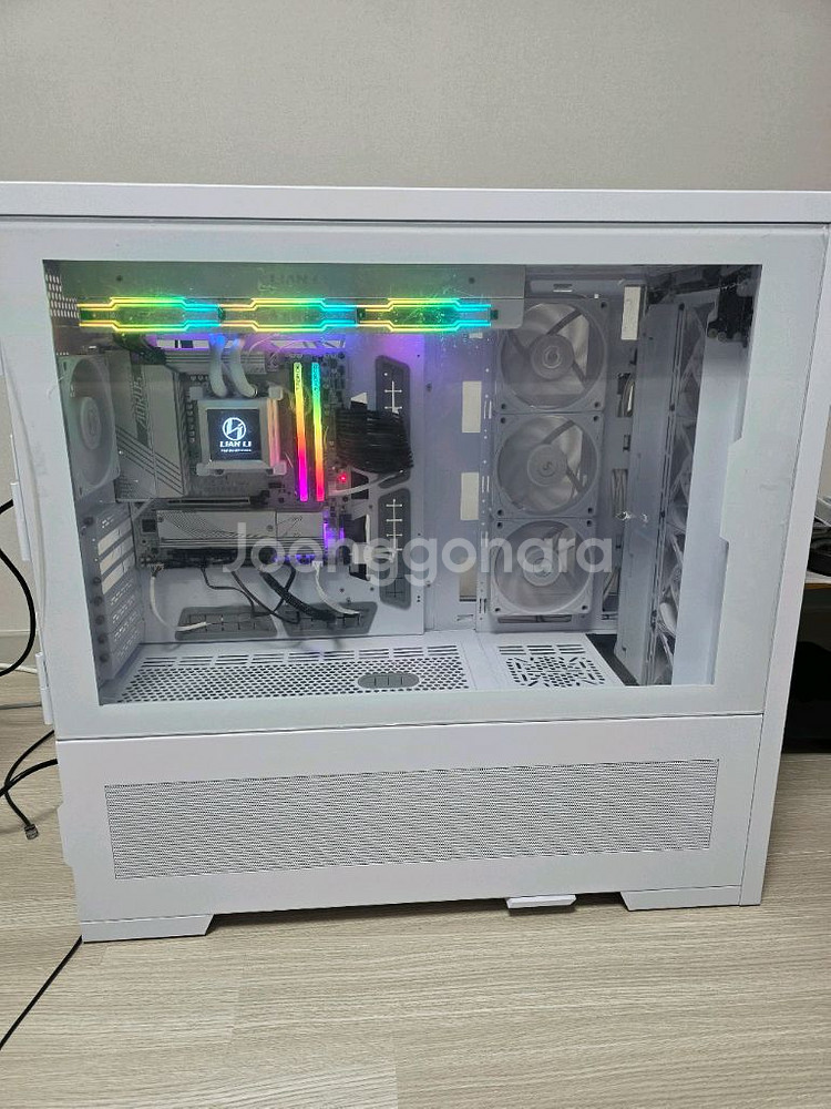 리안리 초고사양 본체 팝니다(7800x3d 96g램)--0