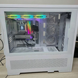 리안리 초고사양 본체 팝니다(7800x3d 96g램)